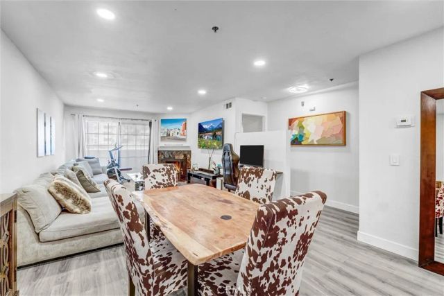 6545 Reseda Boulevard 6, Reseda, CA 91335