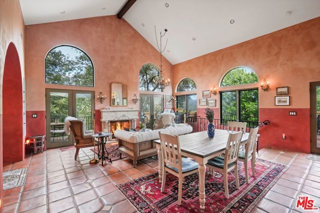 754 Basin Drive, Topanga (los Angeles), CA 90290