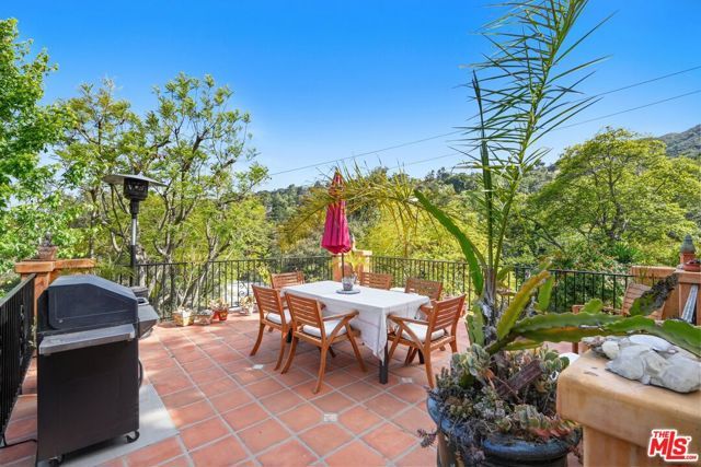 754 Basin Drive, Topanga (los Angeles), CA 90290