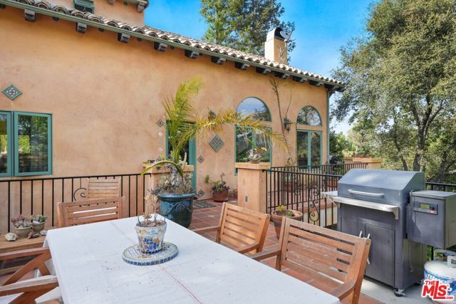754 Basin Drive, Topanga (los Angeles), CA 90290