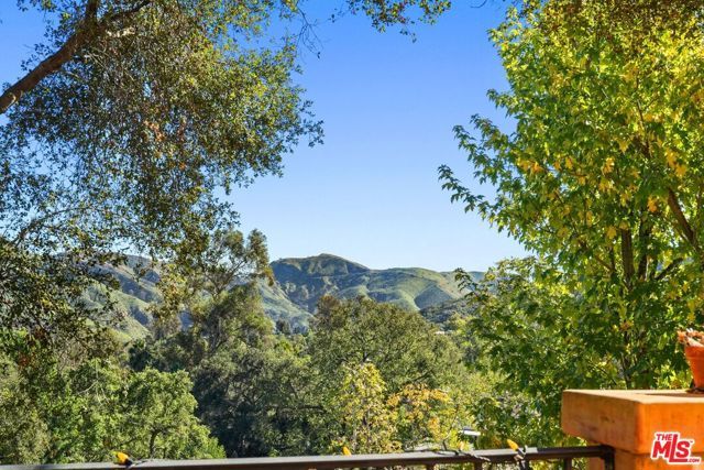 754 Basin Drive, Topanga (los Angeles), CA 90290