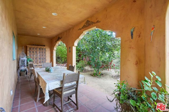 754 Basin Drive, Topanga (los Angeles), CA 90290