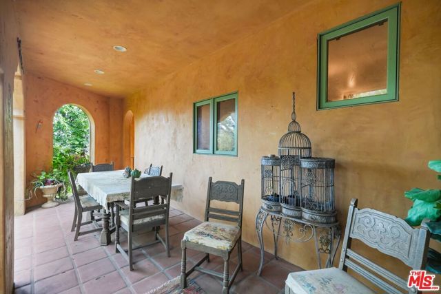 754 Basin Drive, Topanga (los Angeles), CA 90290