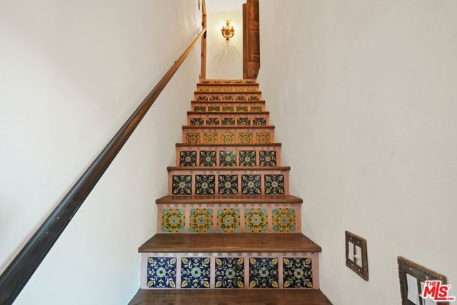 754 Basin Drive, Topanga (los Angeles), CA 90290