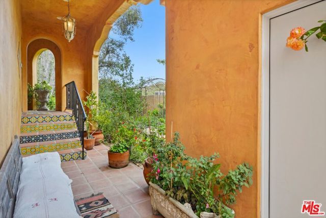754 Basin Drive, Topanga (los Angeles), CA 90290