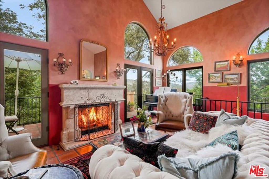 754 Basin Drive, Topanga (los Angeles), CA 90290