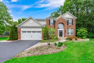 1228 Meade Court, Lindenhurst, IL 60046