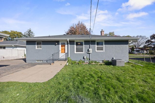 2735 Chippewa Avenue, North Saint Paul, MN 55109