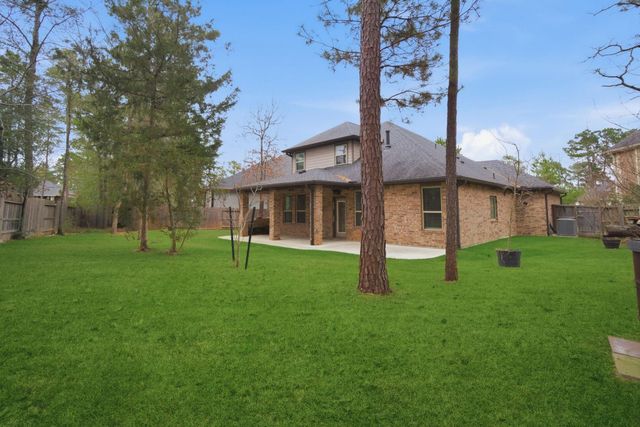 109 Cobble Medley Court, Conroe, TX 77318