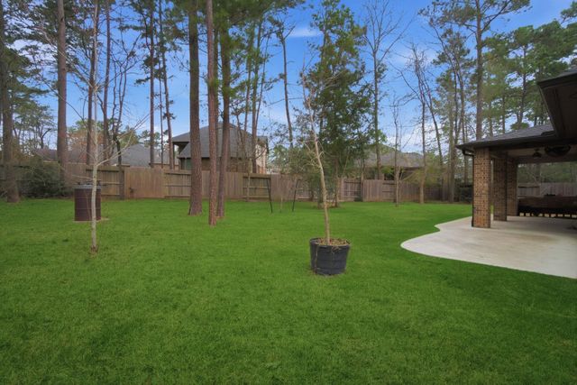 109 Cobble Medley Court, Conroe, TX 77318