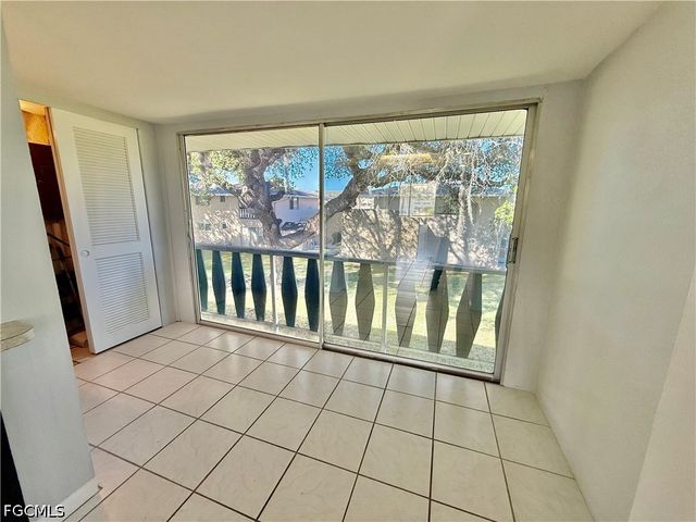 343 Joel BLVD 211-D, Lehigh Acres, FL 33936