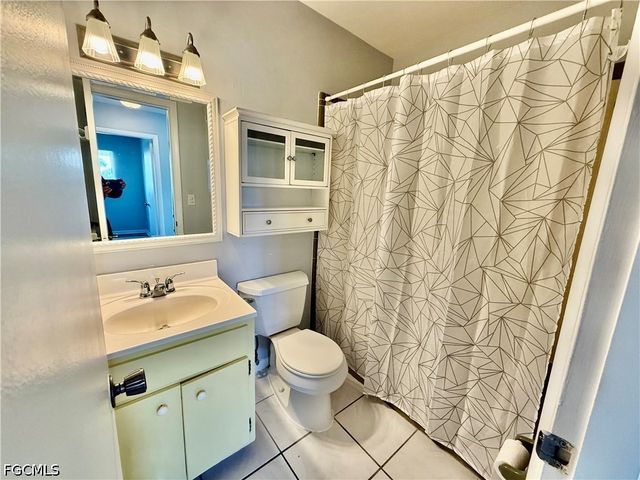 343 Joel BLVD 211-D, Lehigh Acres, FL 33936