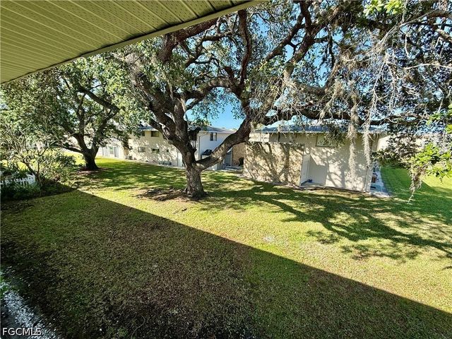 343 Joel BLVD 211-D, Lehigh Acres, FL 33936