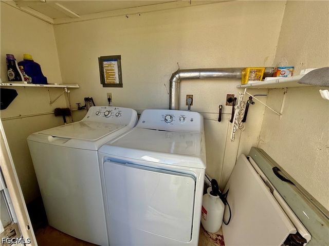 343 Joel BLVD 211-D, Lehigh Acres, FL 33936