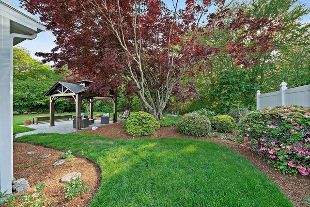 43 Aster Cir, Weymouth, MA 02188