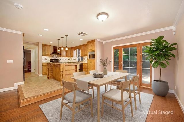 10166 La Gloria Way, Rancho Cordova, CA 95670