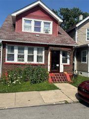 2707 VAN BUREN Avenue, Erie, PA 16504