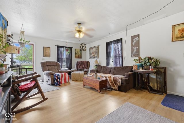 416 Montgomery Street, Shelbyville, IN 46176