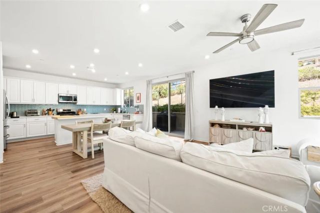 1852 Red Willow, Oceanside, CA 92056