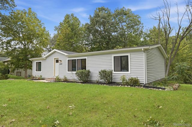 41824 Riggs Road, Van Buren Charter Township, MI 48111