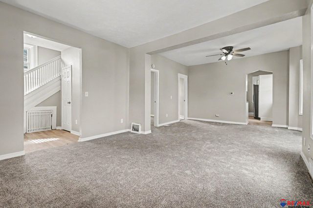 1310 S 27th Street, Omaha, NE 68105
