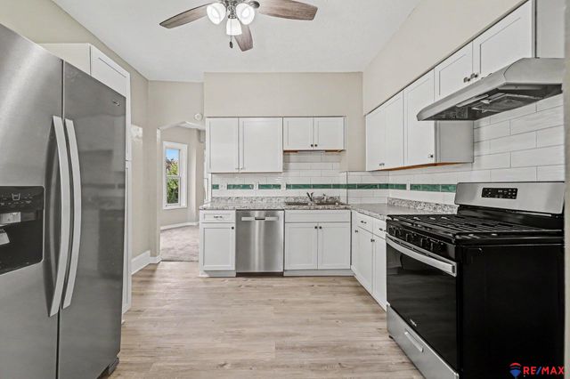 1310 S 27th Street, Omaha, NE 68105