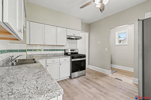 1310 S 27th Street, Omaha, NE 68105