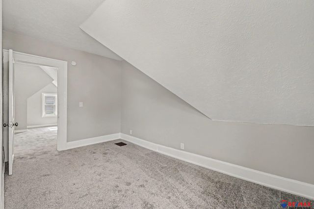 1310 S 27th Street, Omaha, NE 68105