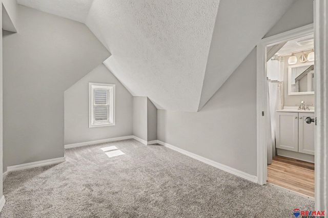 1310 S 27th Street, Omaha, NE 68105