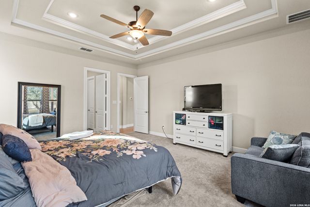 527 James Way, Castroville, TX 78009