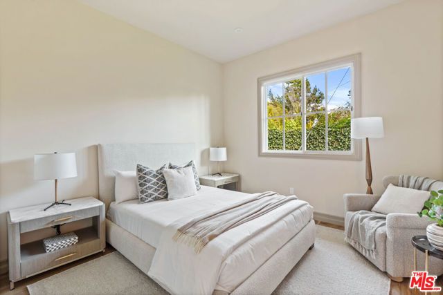 4912 Beeman Avenue, Valley Village, CA 91607