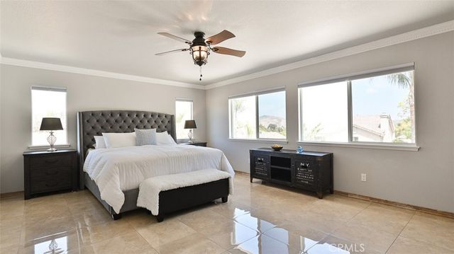 3955 Belfry Circle, Corona, CA 92883