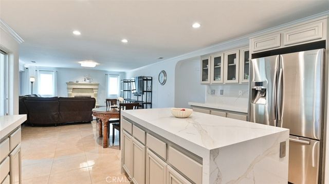 3955 Belfry Circle, Corona, CA 92883