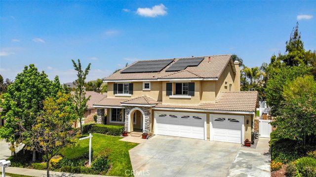 3955 Belfry Circle, Corona, CA 92883
