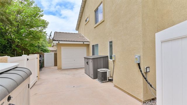 3955 Belfry Circle, Corona, CA 92883