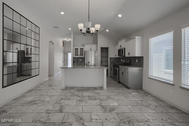 13849 GARFORTH Avenue, Horizon City, TX 79928