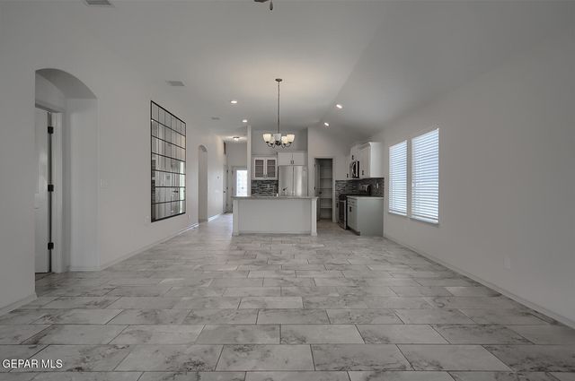 13849 GARFORTH Avenue, Horizon City, TX 79928