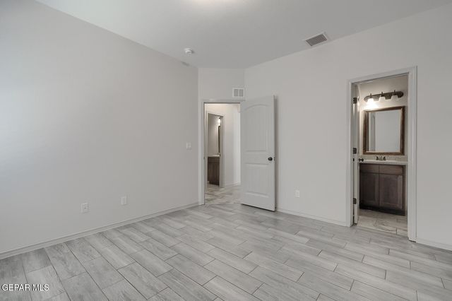 13849 GARFORTH Avenue, Horizon City, TX 79928