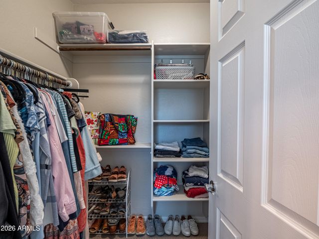 903 W SISSO TREE Avenue, San Tan Valley, AZ 85140