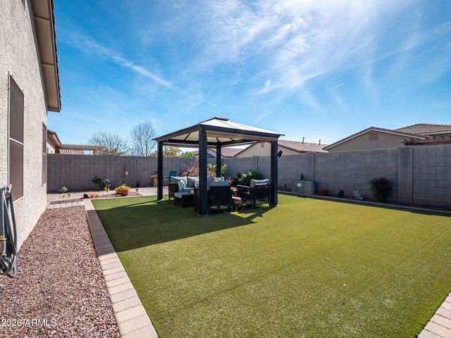 903 W SISSO TREE Avenue, San Tan Valley, AZ 85140