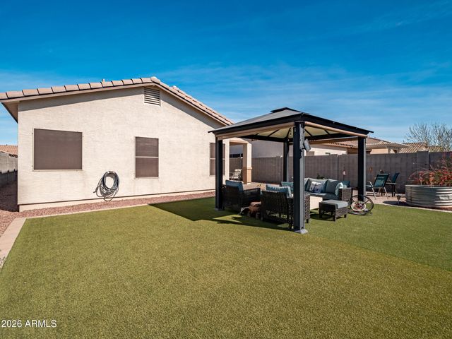 903 W SISSO TREE Avenue, San Tan Valley, AZ 85140