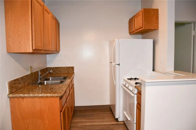 1637 W Malvern, Fullerton, CA 92833