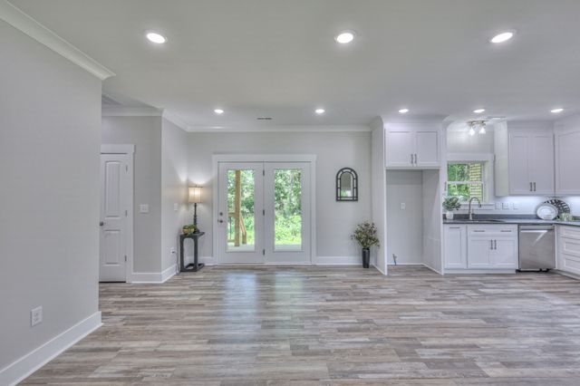 3931 Taylors Store Rd, Hampshire, TN 38461