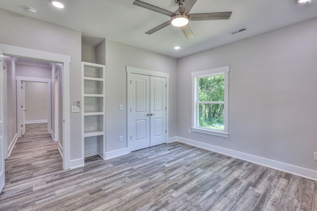 3931 Taylors Store Rd, Hampshire, TN 38461