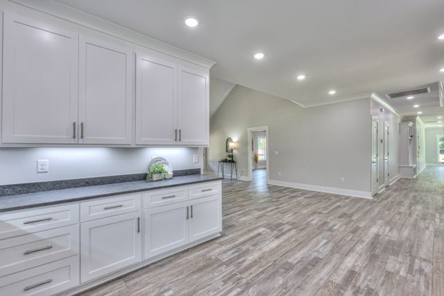 3931 Taylors Store Rd, Hampshire, TN 38461