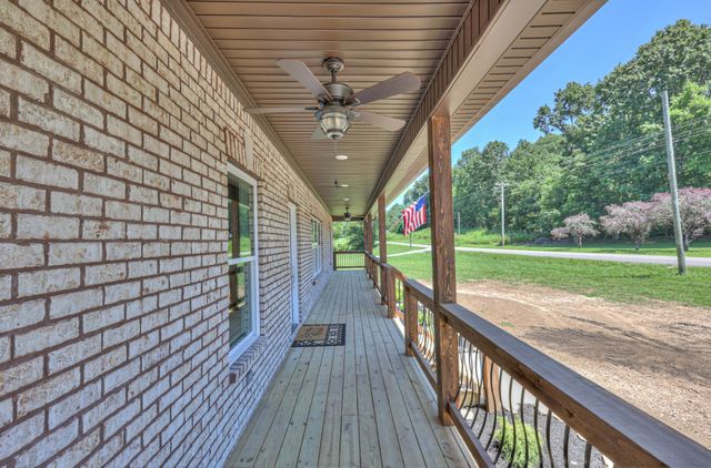 3931 Taylors Store Rd, Hampshire, TN 38461