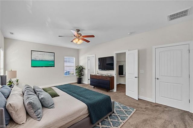 146 Moyock Landing DR, Moyock, NC 27958