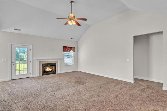 146 Moyock Landing DR, Moyock, NC 27958