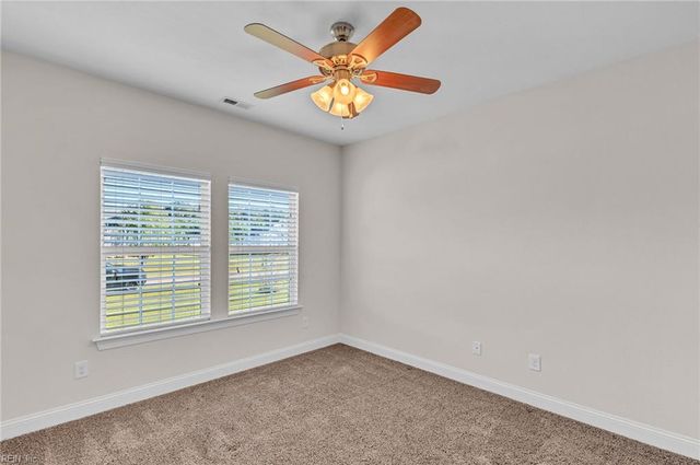 146 Moyock Landing DR, Moyock, NC 27958