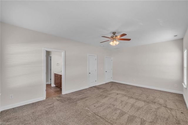 146 Moyock Landing DR, Moyock, NC 27958